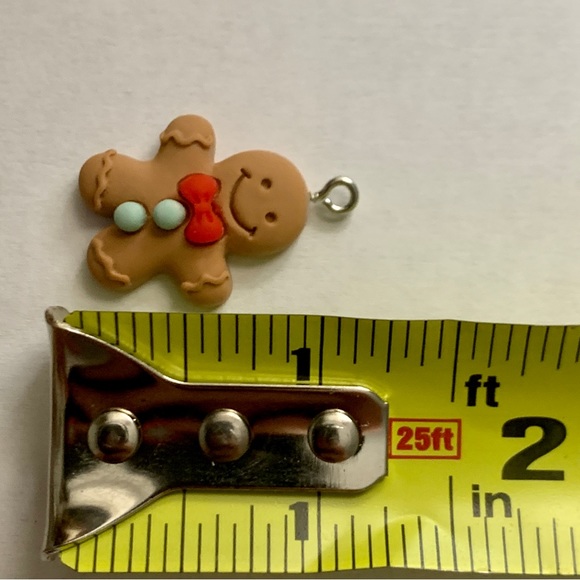 Gingerbread Man Charm Pendant - Picture 8 of 8